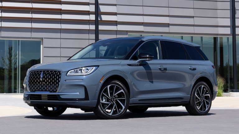 2023 Lincoln Corsair Gets Baby Aviator Looks, Hands-Free Lane Changing