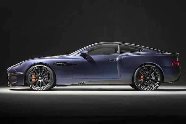 message-editor%2F1567544873535-astonmartinvanquish25bycallum4.jpg