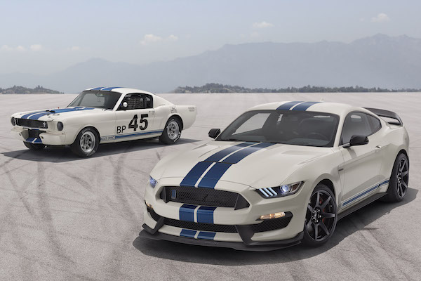 message-editor%2F1576775109291-gt_350_2020_3q_drivers_front_1965_3q_drivers_front.jpg