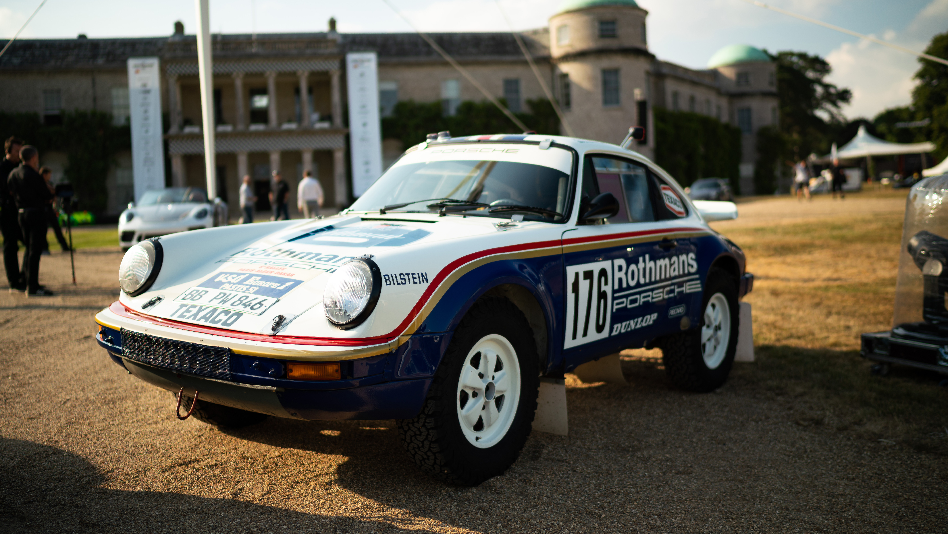 message-editor%2F1608725710912-911_carrera_3_2_4x4_paris_dakar_type_953_goodwood_festival_of_speed_2018_porsche_ag.jpg