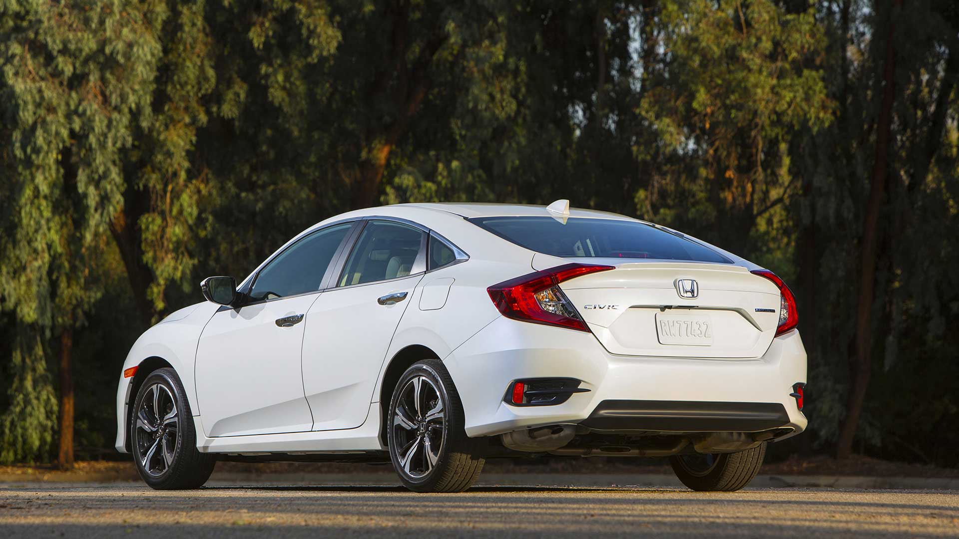 2016hondacivic_ss_6.jpg