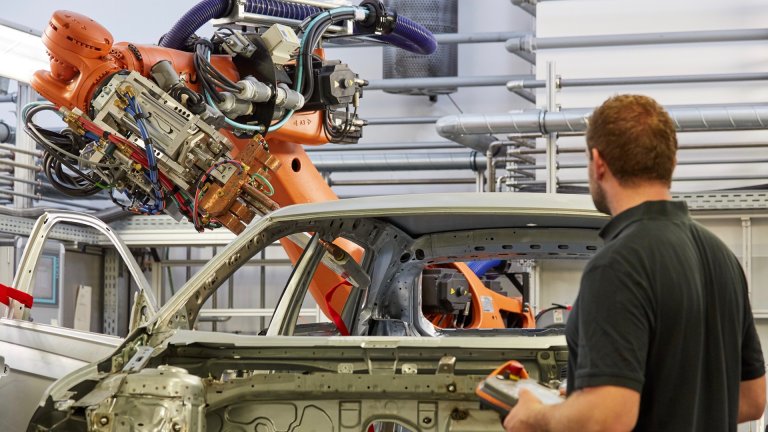 Volkswagen Aims to 3D Print Parts for Mass Production Cars in Two to Three Years