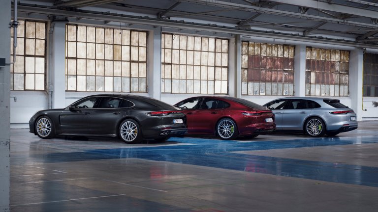 2021 Porsche Panamera Turbo S E-Hybrid Gets Unholy 689 HP, 0-60 in Three Seconds