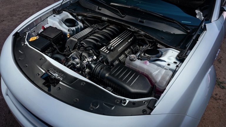 Inline-Six Engine to Replace Jeep, Dodge’s V8 Likely to Debut in April