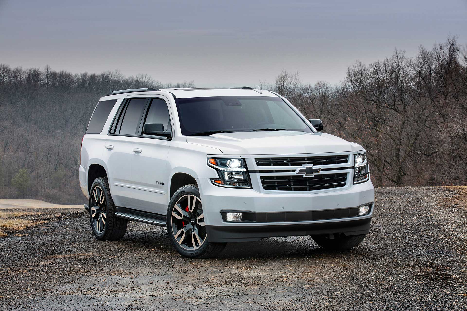 message-editor%2F1515453677977-2018-chevrolet-tahoe-rst-001.jpg