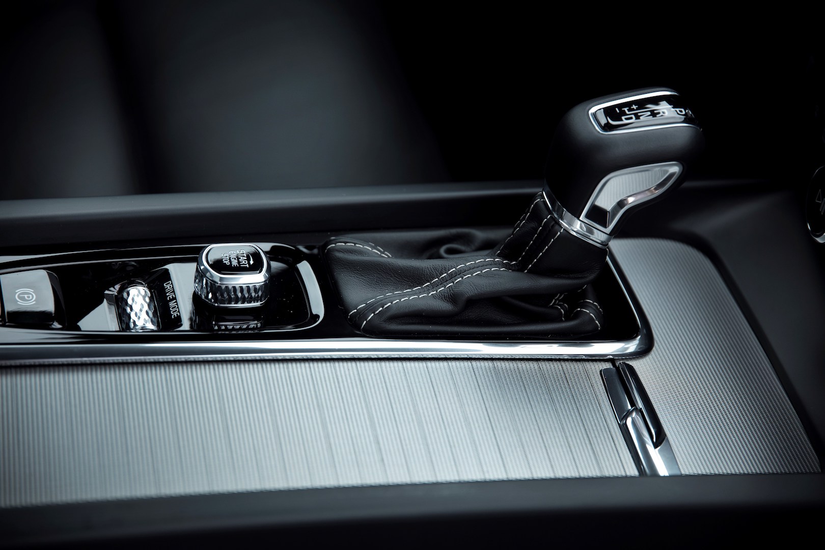 message-editor%2F1546900426909-239380_new_volvo_s60_polestar_engineered_interior.jpg